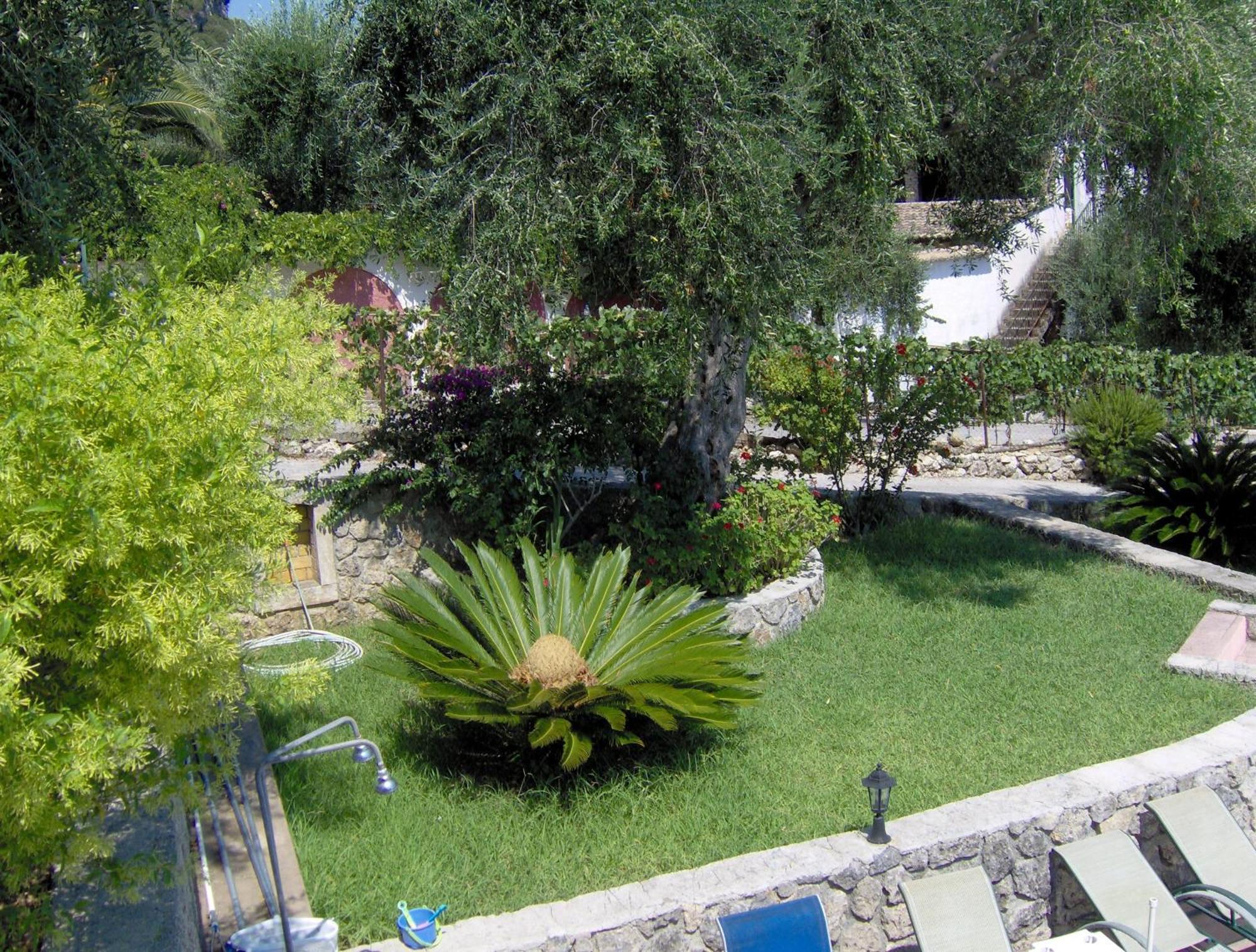 Aphrodite Studios&Pool Paleokastritsa Exterior foto