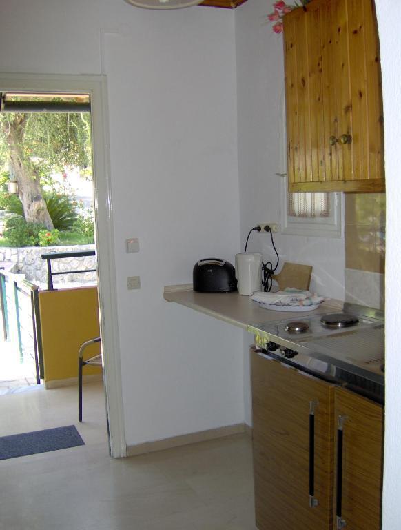 Aphrodite Studios&Pool Paleokastritsa Habitación foto